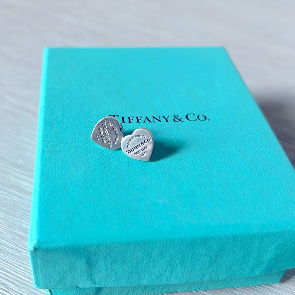 Return to Tiffany Mini Heart Tag Stud Earrings